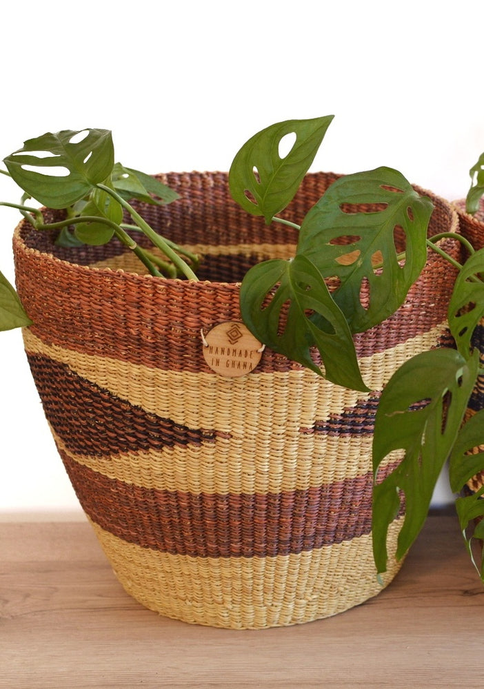 
                  
                    Plant Basket - Large
                  
                